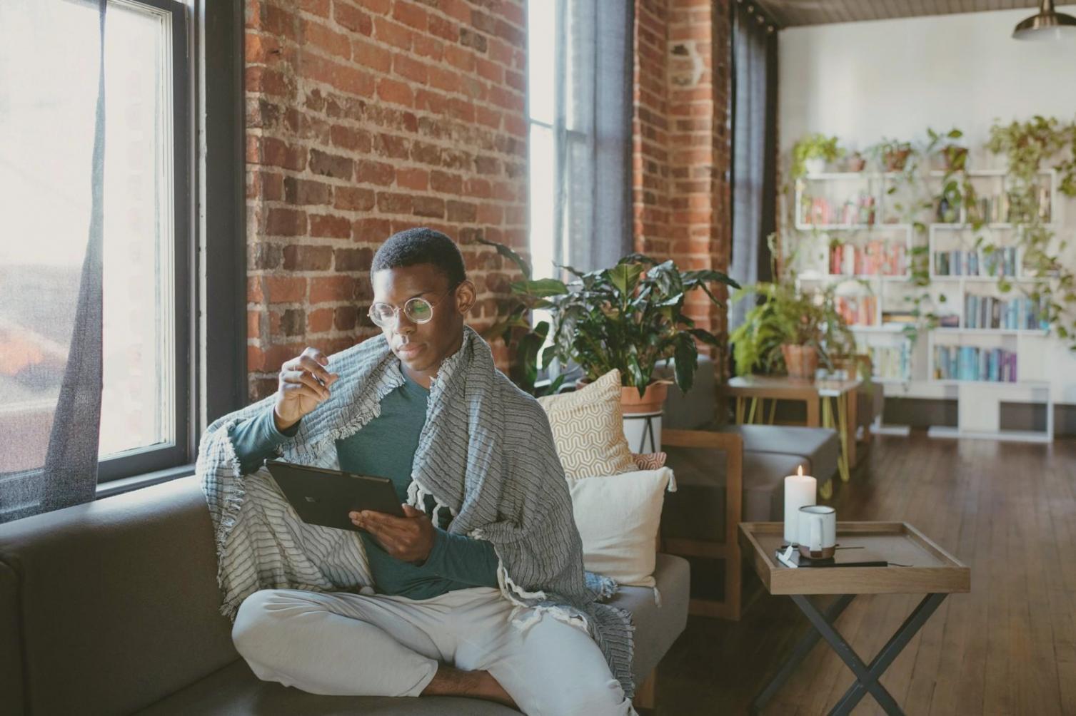 Nowoczesne biuro Mexhardlex Academy w Olsztynie z przestrzenią do konsultacji i szkoleń